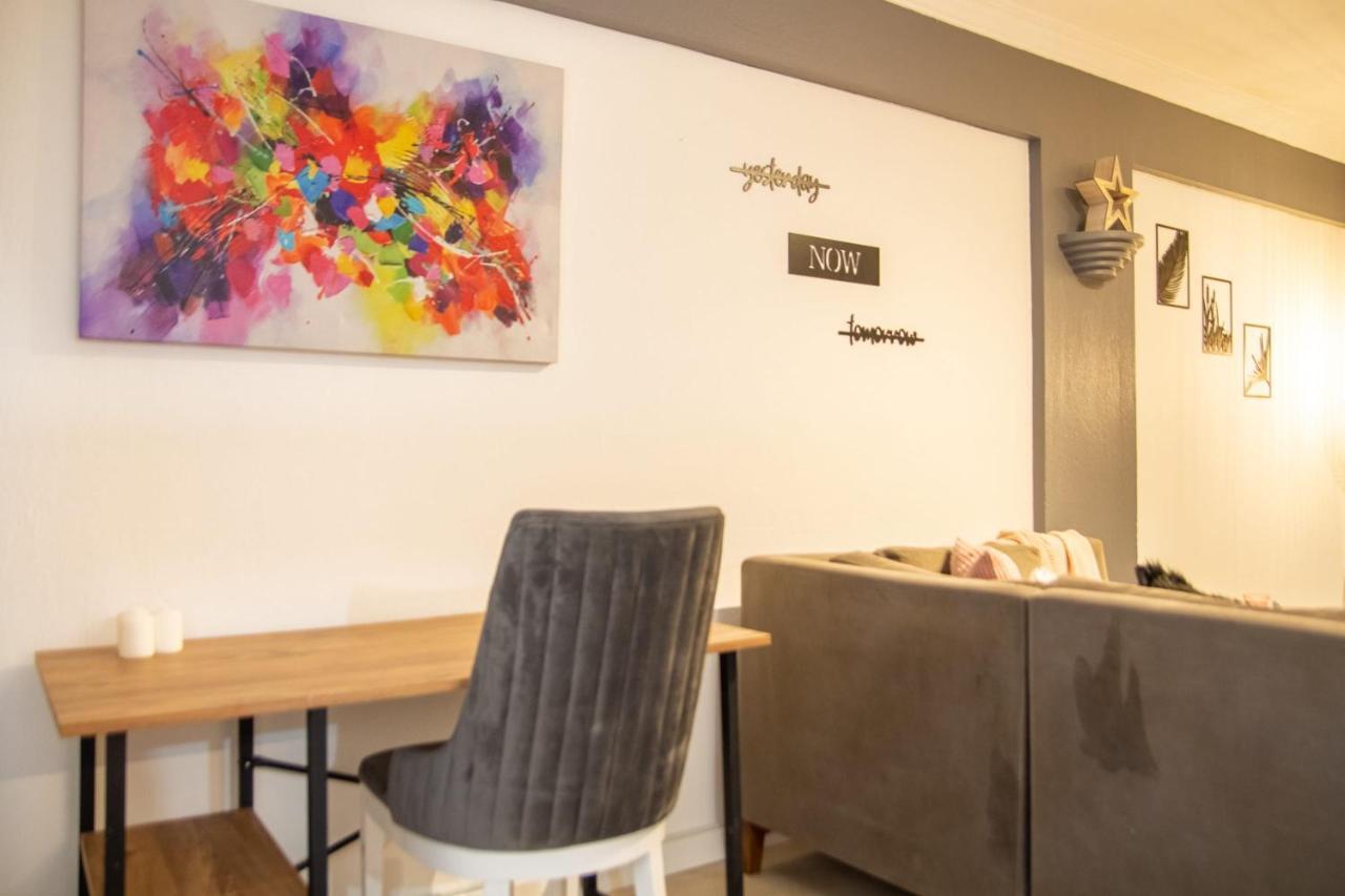 Amazing Flat Near The Coast With A Delightful Shared Terrace Close To Public Transportation In Karsiyaka İzmir Buitenkant foto