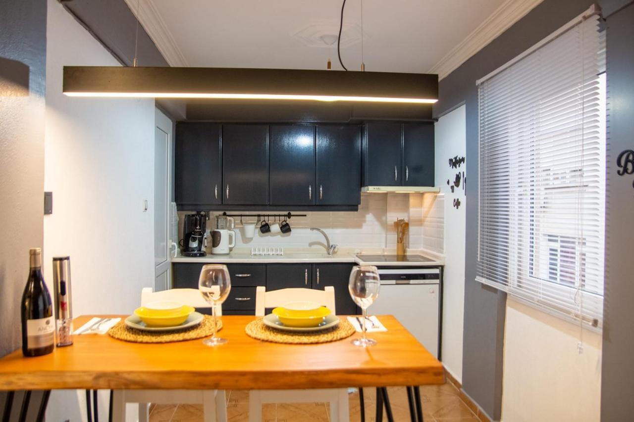Amazing Flat Near The Coast With A Delightful Shared Terrace Close To Public Transportation In Karsiyaka İzmir Buitenkant foto